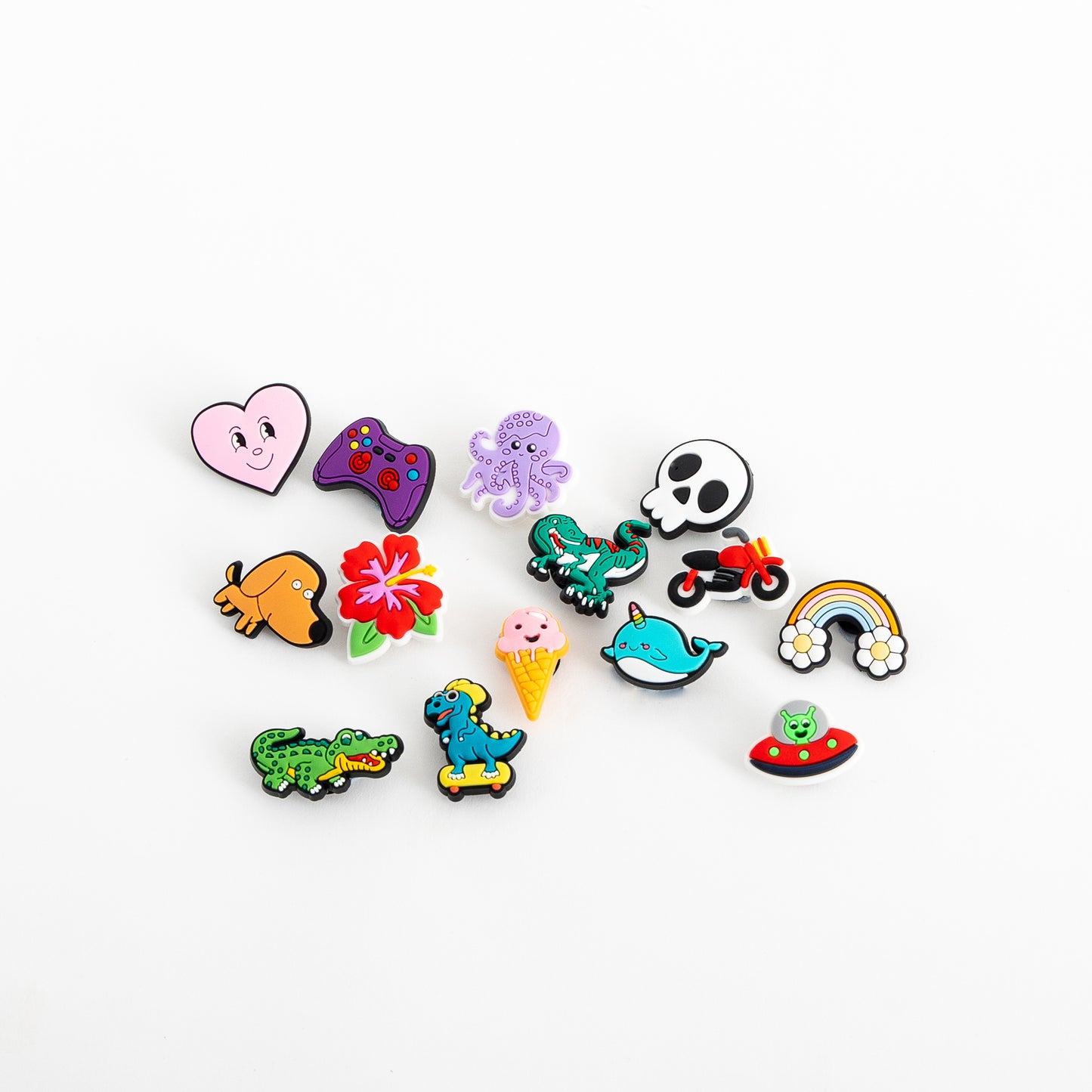 14 x Mixed Chino Charms